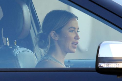 Kaitlyn Bristowe Out Driving in Los Angeles 2020/11/22 4