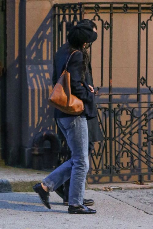 Katie Holmes and Emilio Vitolo Jr Out in New York 2020/11/26 6