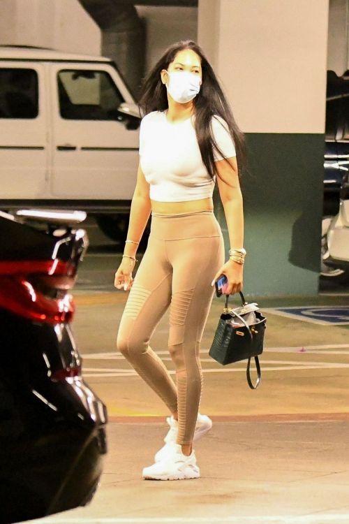 Kimora Lee Simmons Visits a Dentist Office in Los Angeles 2020/11/26 3