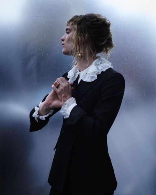 Mackenzie Davis for Flaunt Magazine, November 2020 Issue 7