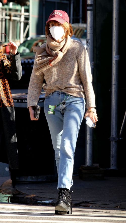 Maya Hawke Out and About in New York 2020/11/16 8