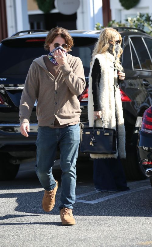Rachel Zoe and Rodger Berman at Brentwood Country Mart 2020/11/15
