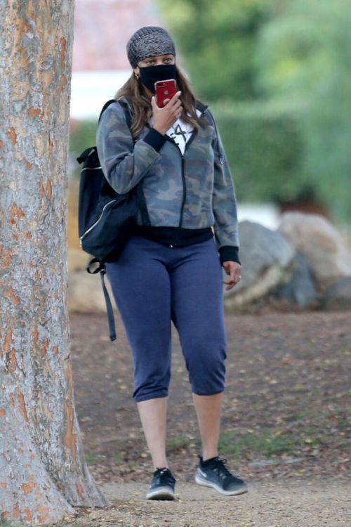 Tyra Banks Out at a Park in Los Angeles 11/24/2020 7