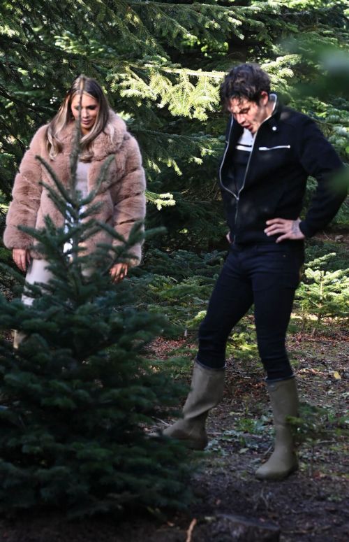 Amy Childs on the Set of The Only Way is Essex Christmas Special in London 11/30/2020 1