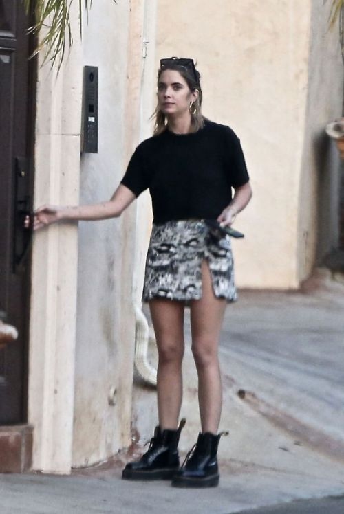 Ashley Benson Returns to Her Home in Los Feliz 12/03/2020 2