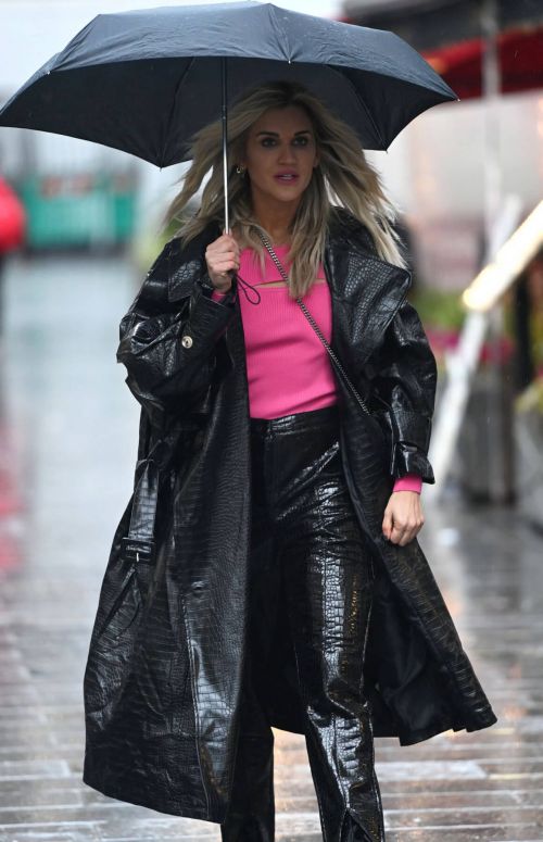 Ashley Roberts after Leaves Global Studios in London 12/03/2020