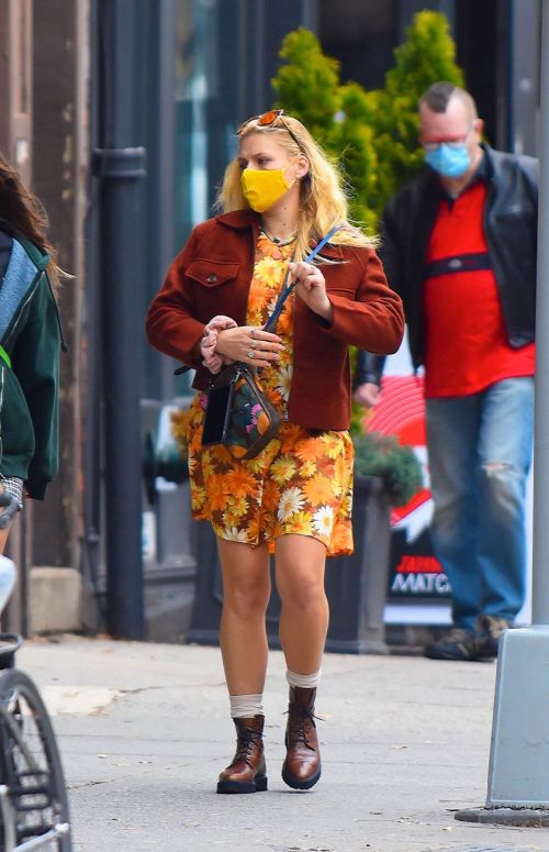 Busy Philipps in Floral Jumpsuit Out in New York 12/02/2020