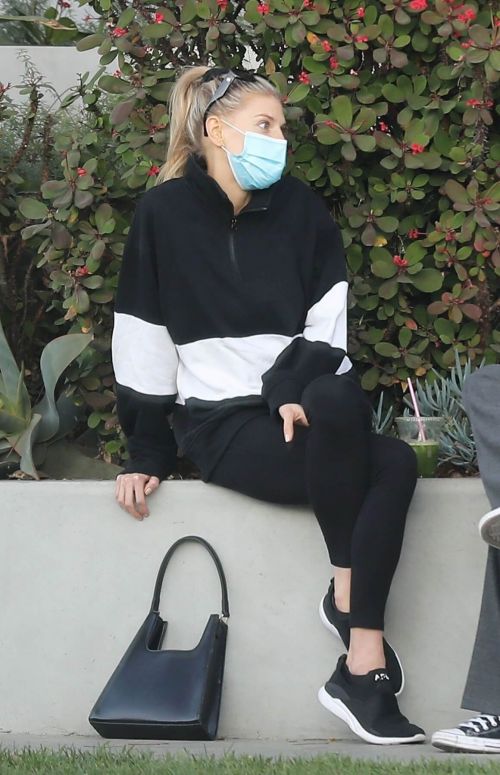 Charlotte McKinney enjoys Drink at Cha Cha Matcha in West Hollywood 12/02/2020 5