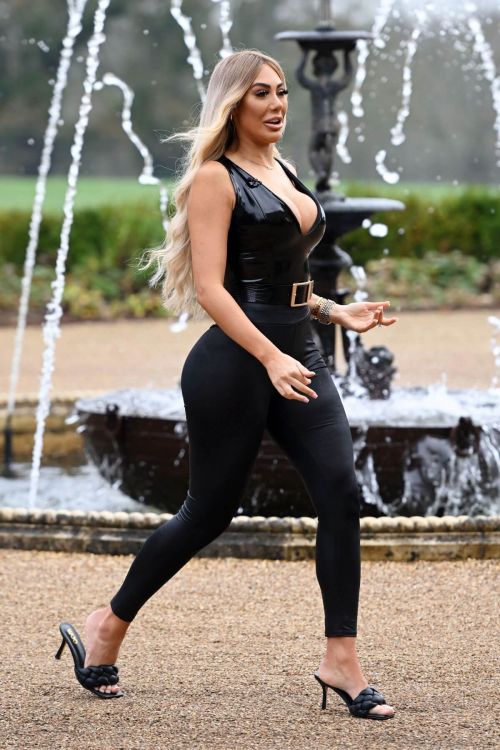 Chloe Ferry flashes her cleavage on the Set of Celebs Go Dating in Sussex 11/23/2020