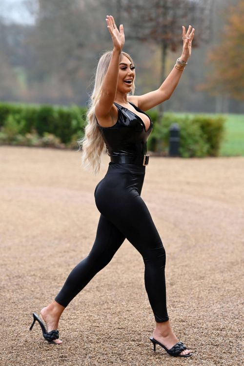 Chloe Ferry flashes her cleavage on the Set of Celebs Go Dating in Sussex 11/23/2020 8