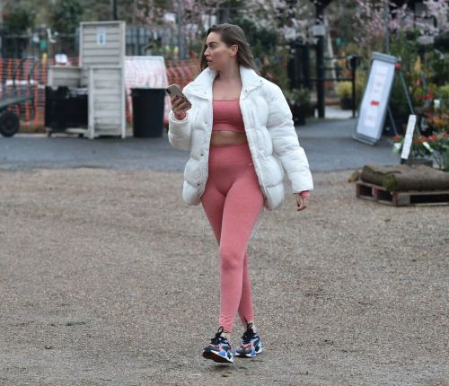 Chloe Ross in Pink Tights Out Shopping at Chigwell Garden Centre 11/25/2020 5