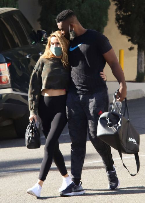 Chrishell Stause and Keo Motsepe Leaves a Gym in Beverly Hills 12/02/2020 6