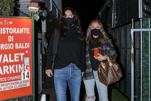 Courteney Cox and Jennifer Meyer Night Out at Giorgio Baldi in Santa Monica 11/24/2020