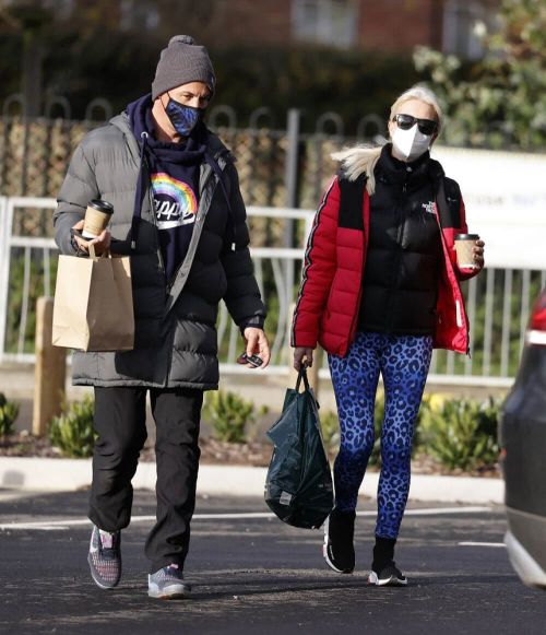 Denise van Outen in Double Puffer Jacket Out Shopping in Chelmsford 11/24/2020 2