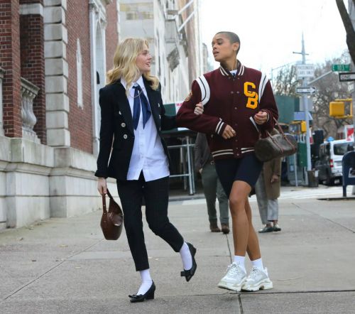 Emily Alyn Lind and Jordan Alexander on the Set of Gossip Girl on in New York 12/01/2020 3