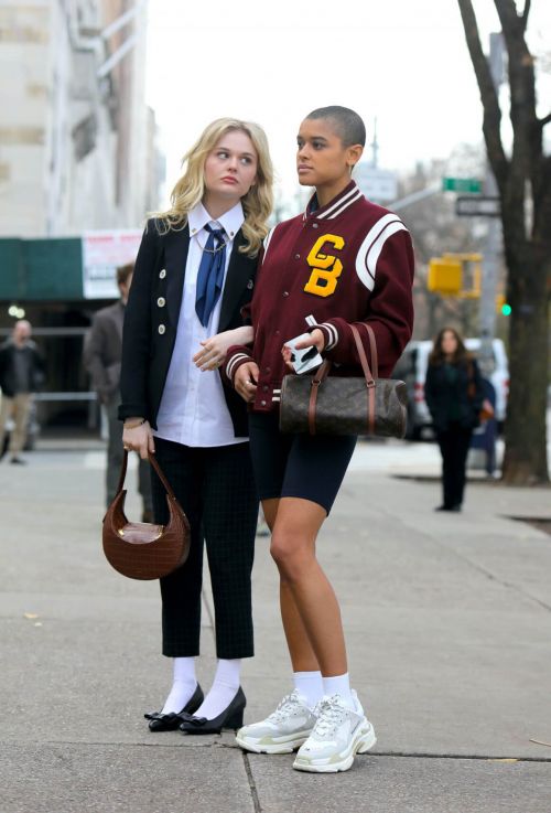 Emily Alyn Lind and Jordan Alexander on the Set of Gossip Girl on in New York 12/01/2020 5