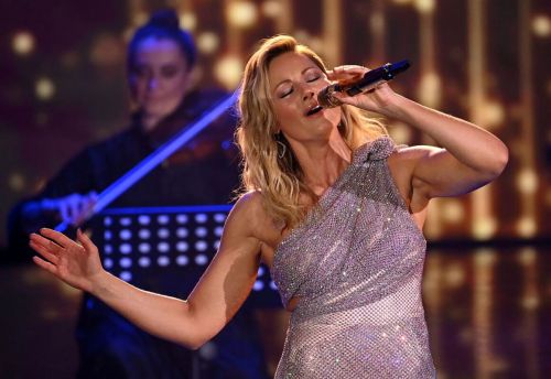 Helene Fischer Performs at A Heart for Children