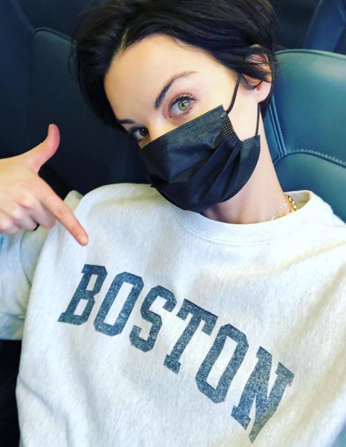Jaimie Alexander wearing Black Face Mask - Instagram Photos 12/05/2020 3