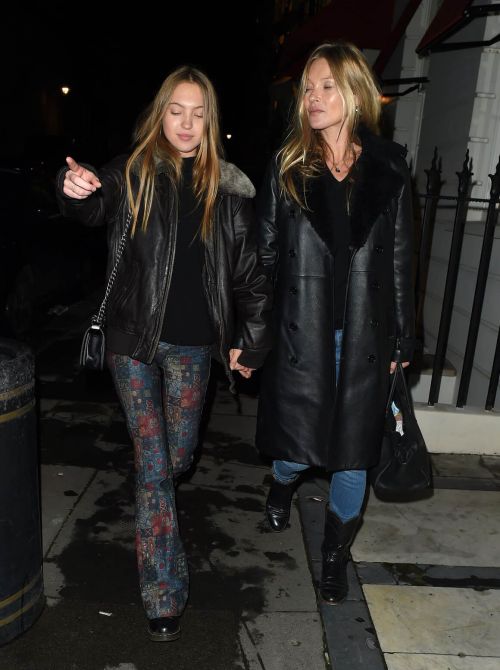 Kate Moss and Lila Grace Moss Sisters Night Out in Mayfair 12/04/2020 6