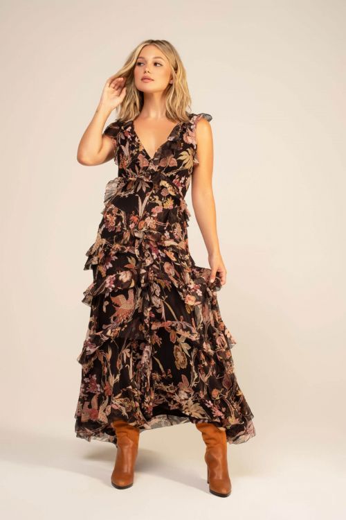 Olivia Holt Photoshoot for INLOVE Magazine, Fall/Winter 2021 Issue 10