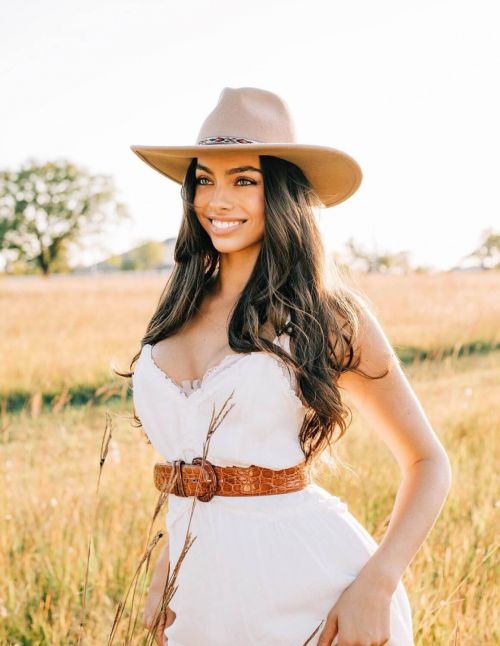 Priscilla Huggins Ortiz in White Dress Outdoor Photoshoot - Instagram Photos 04/12/2020 3