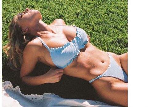 Sydney Sweeney in Bikini at a Photoshoot, December 2020 1
