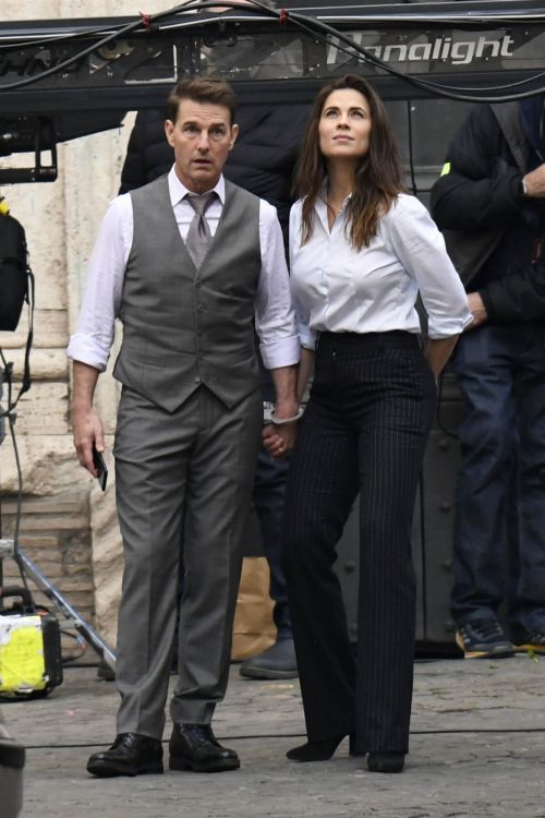 Tom Cruise and Hayley Atwell on the Set of Mission Impossible 7 in Rome 11/24/2020 6