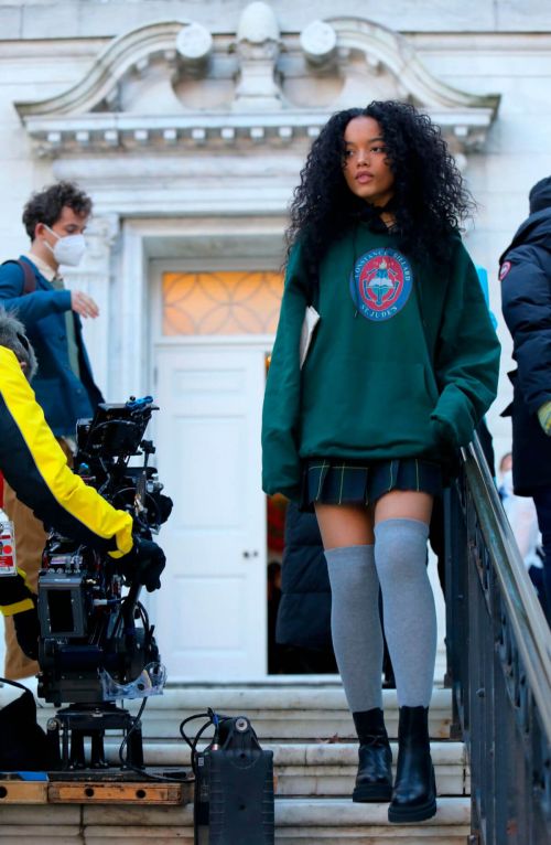 Whitney Peak flashes her legs on the Set of Gossip Girl in New York 11/24/2020 4