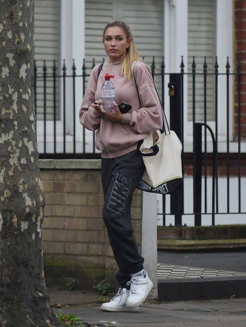 Zara McDermott Out and About in London 11/24/2020 4