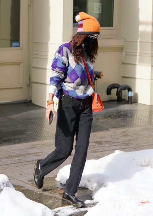 Bella Hadid Leaves Her Apartment in Orange Cap with Check Sweater 02/11/2021 3