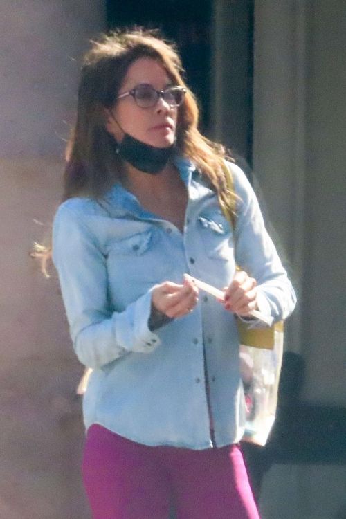 Brooke Burke in Denim Shirt with Tights Out and About in Malibu 02/11/2021 1