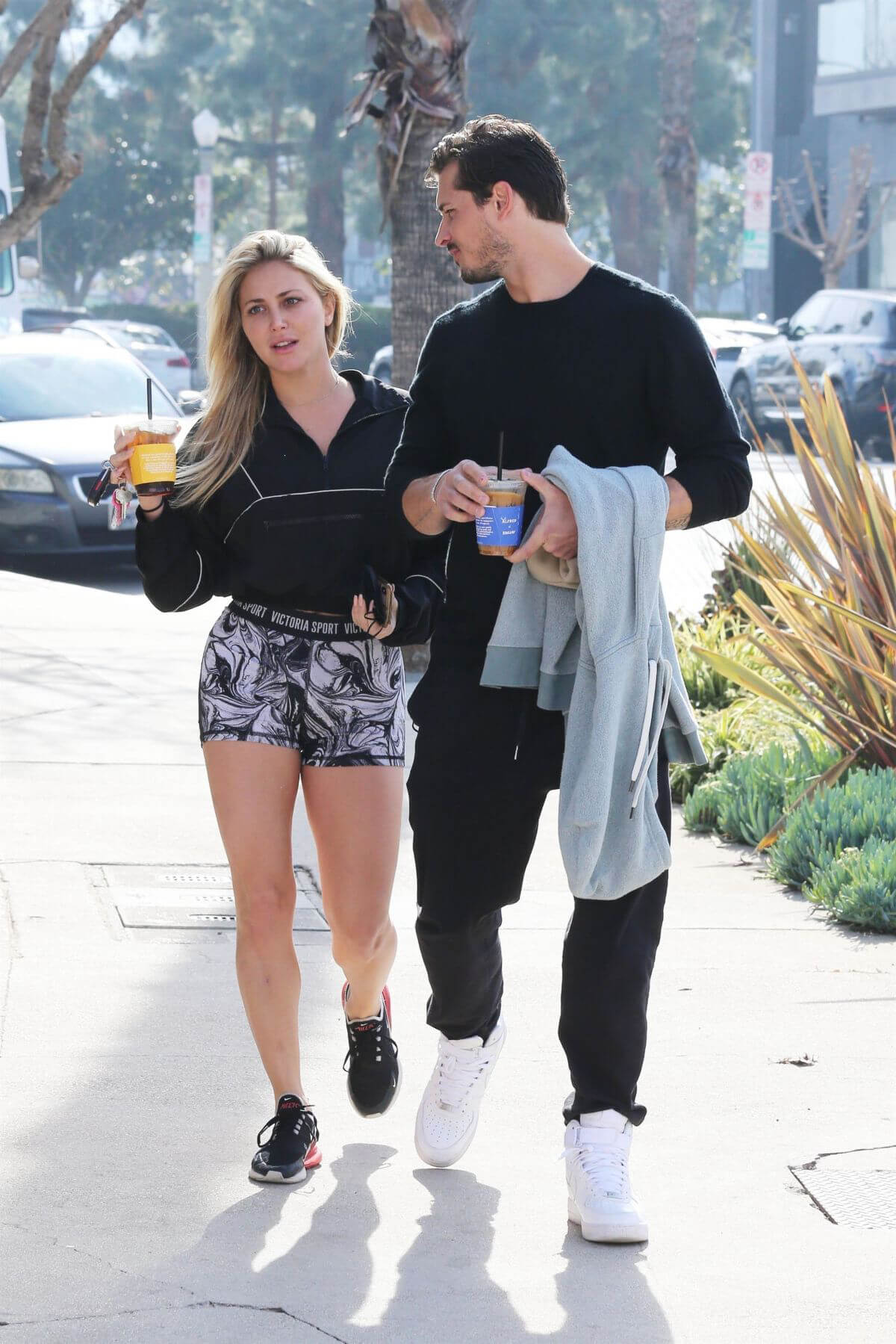 Cassie Scerbo and Boyfriend Gleb Savchenko Out for Coffee in Los Angeles 02/11/2021 7