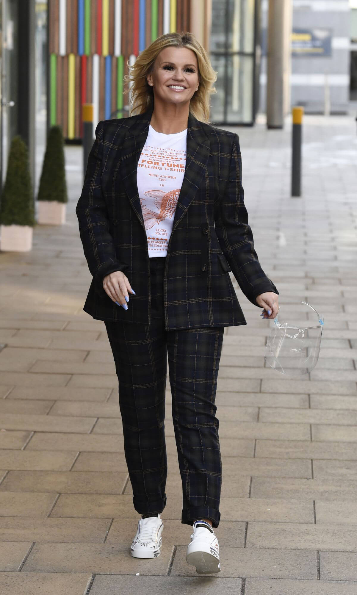 Kerry Katona in a Check Suit Pants Out and About in Leeds 02/11/2021