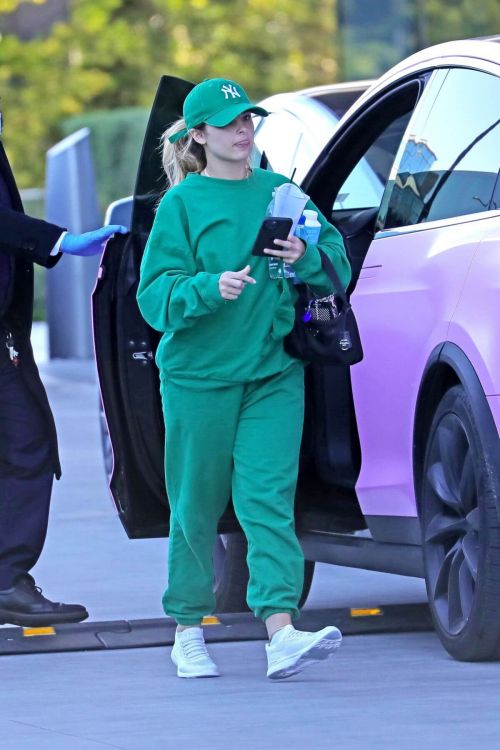 Addison Rae is Arriving at Dogpound Gym in Los Angeles 03/24/2021 3