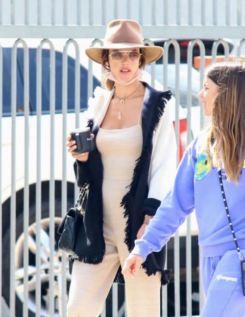 Alessandra Ambrosio wore a Chic Jumpsuit and Beige Fedora Hat as She is Out for Coffee with her Pal in Malibu 03/14/2021 6