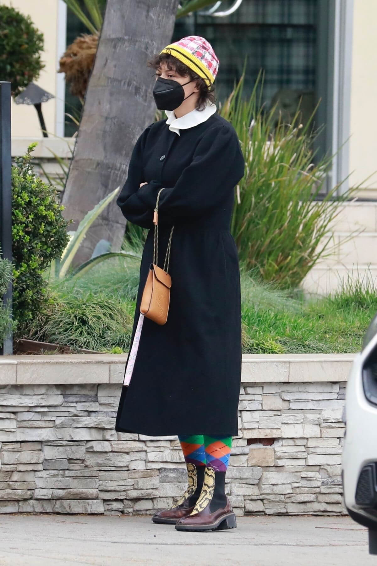 Alia Shawkat Out and About for Coffee in Los Feliz 03/20/2021