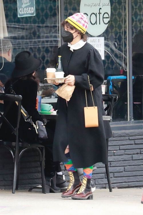 Alia Shawkat Out and About for Coffee in Los Feliz 03/20/2021 2