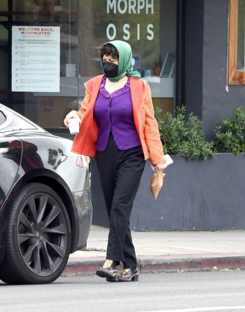 Alia Shawkat Steps Out for Coffee in Los Angeles 03/25/2021 5