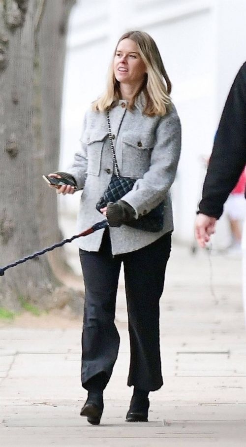 Alice Eve Steps Out at Notting Hill Park in London 03/18/2021 2