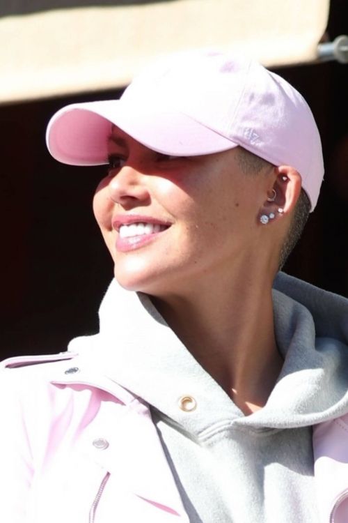 Amber Rose spotted with Boyfriend AE Edwards at La Scala in Beverly Hills 03/11/2021 6