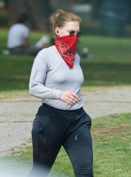 Amy Adams Steps Out at Griffith Park in Los Angeles 03/24/2021 2