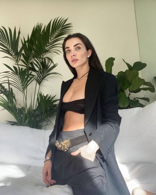 Amy Jackson in Black Alberta Ferretti Combo for Fall/Winter 2021 2