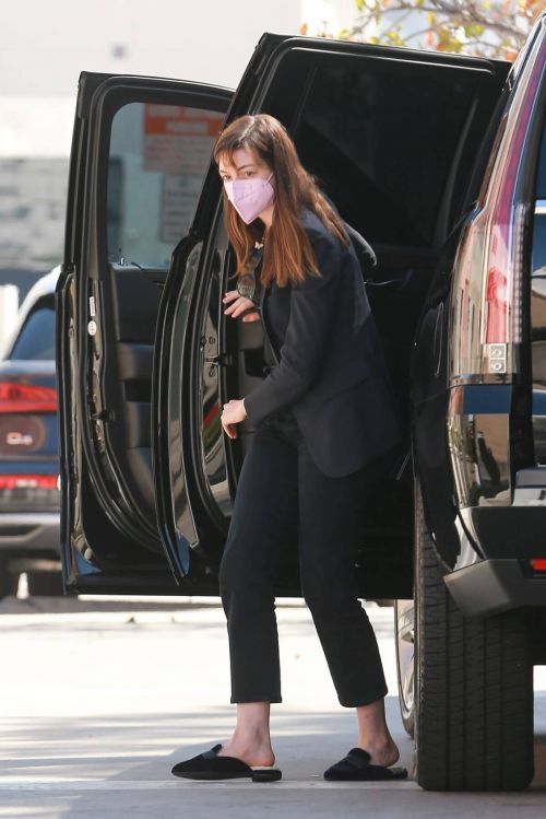 Anne Hathaway Steps Out from Car and Arrives at a Meeting in Los Angeles 02/24/2021 2