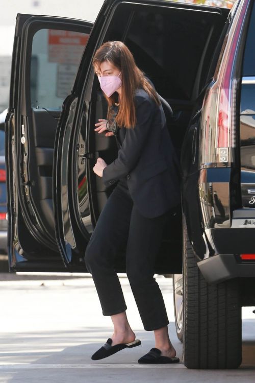Anne Hathaway Steps Out from Car and Arrives at a Meeting in Los Angeles 02/24/2021 3