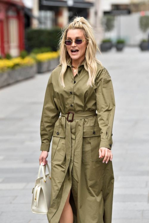 Ashley Roberts Spotted While Leaving Global Studios in London 03/25/2021 1