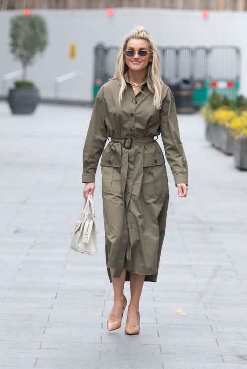 Ashley Roberts Spotted While Leaving Global Studios in London 03/25/2021 5
