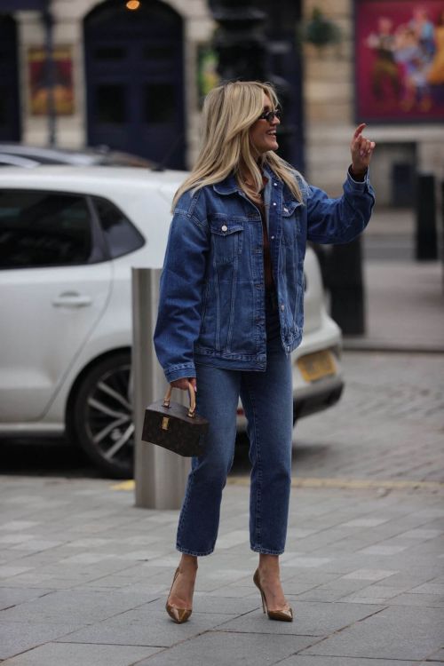 Ashley Roberts Steps Out in Double Denim at Global Studios in London 03/16/2021 7