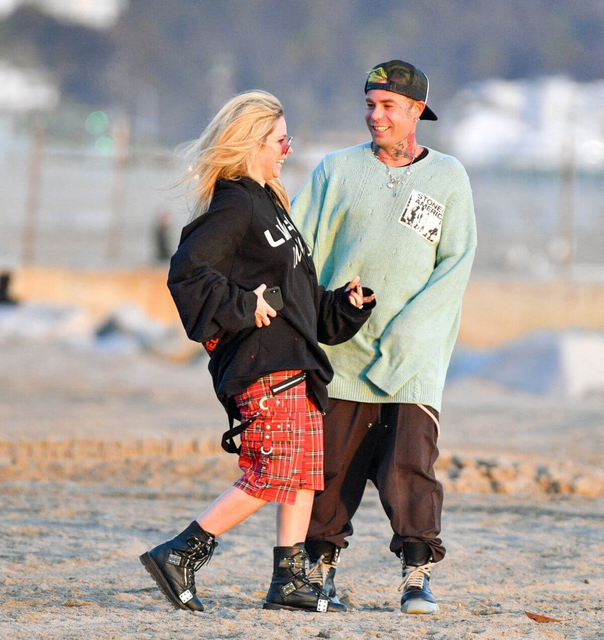 Avril Lavigne and Her Boyfriend Mod Sun Out at a Beach in Santa Monica 03/11/2021