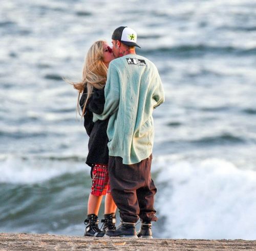 Avril Lavigne and Her Boyfriend Mod Sun Out at a Beach in Santa Monica 03/11/2021 11