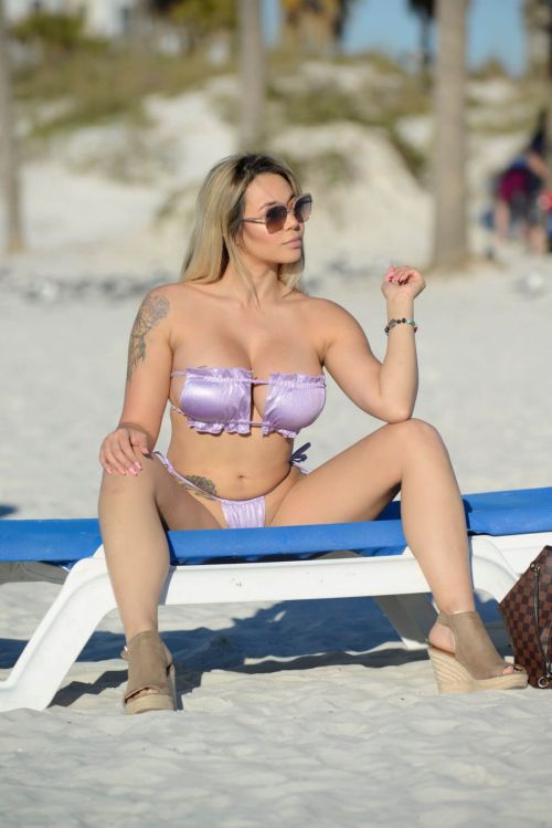 Bella Bunnie Amor Enjoys in Violet Bikini at a Beach in Fort Lauderdale 03/11/2021 10